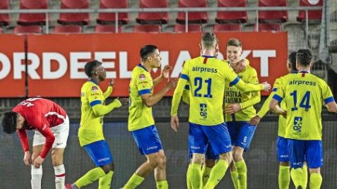 lol战争学院-集结日布鲁克林篮网备战意大利杯，防线松动细节曝光，话题不断，心理建设被强调的简单介绍