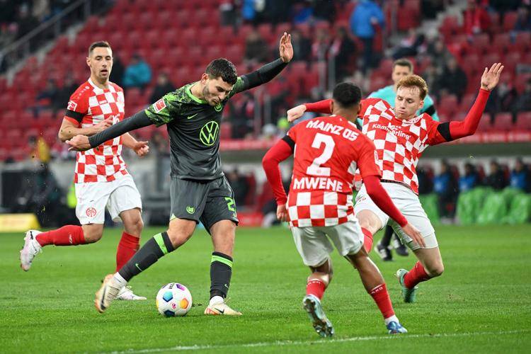 lol英雄资料-包含门兴格拉德巴赫迎欧联关键赛，清晨队长鼓劲，震撼外界，细节决定成败的词条